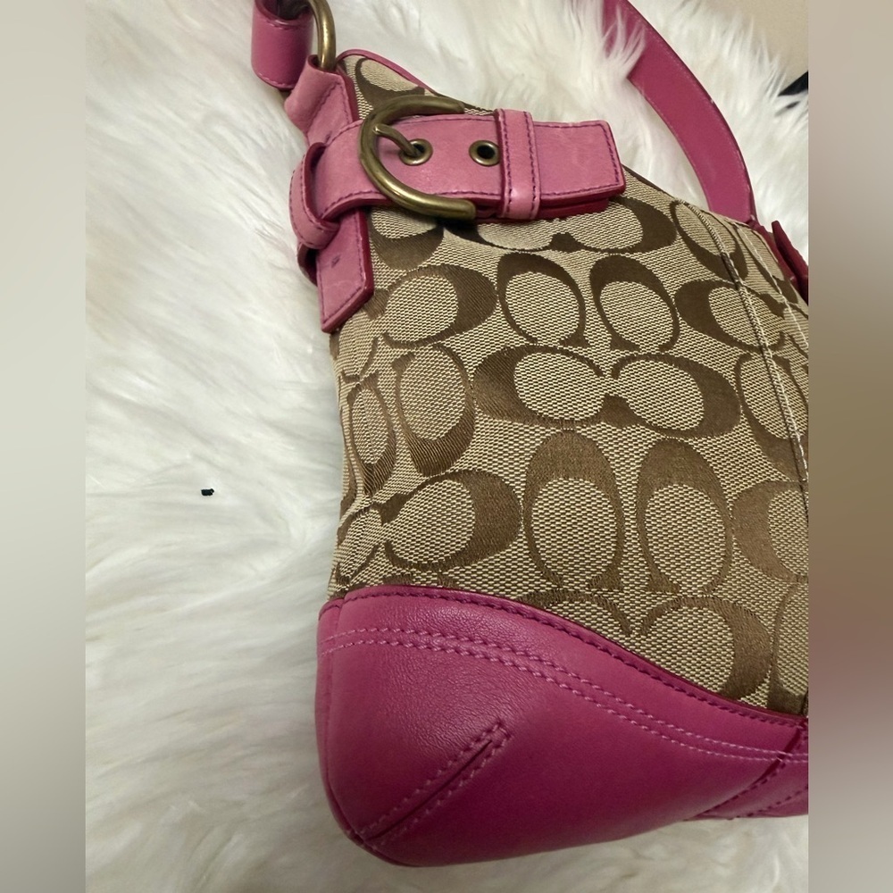 Coach Pink and Brown Signature Shoulder Bag - Picture 4 of 12